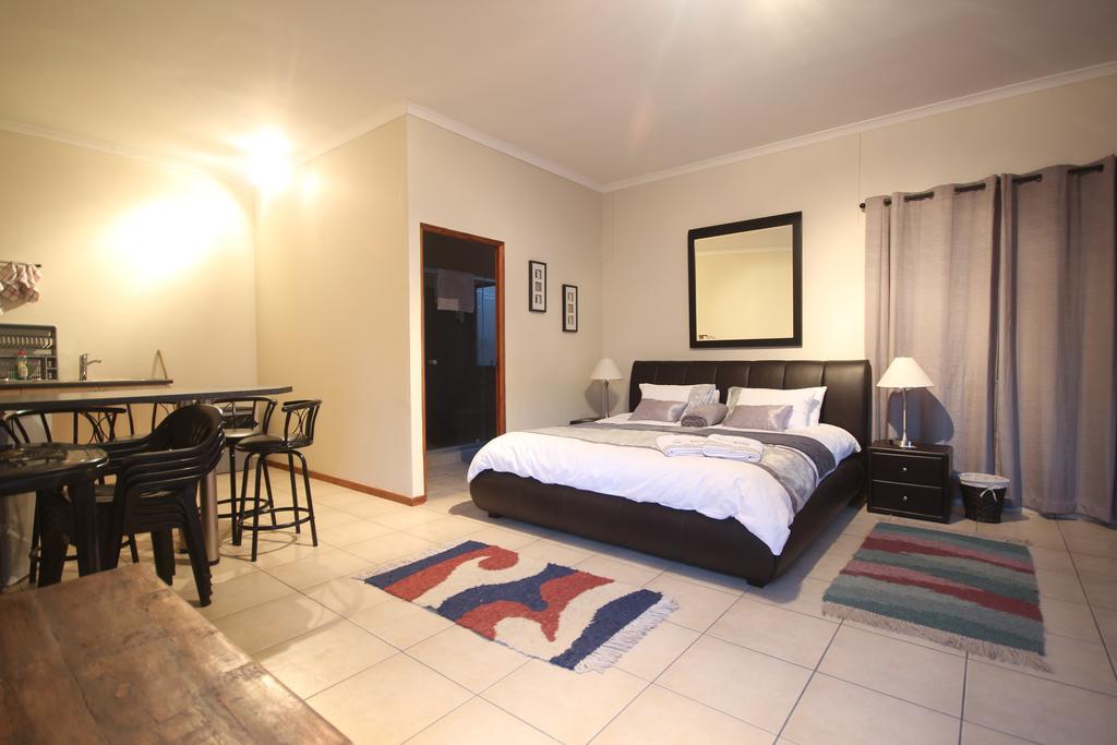 Eazy Sleep Accommodation Swakopmund Exterior foto